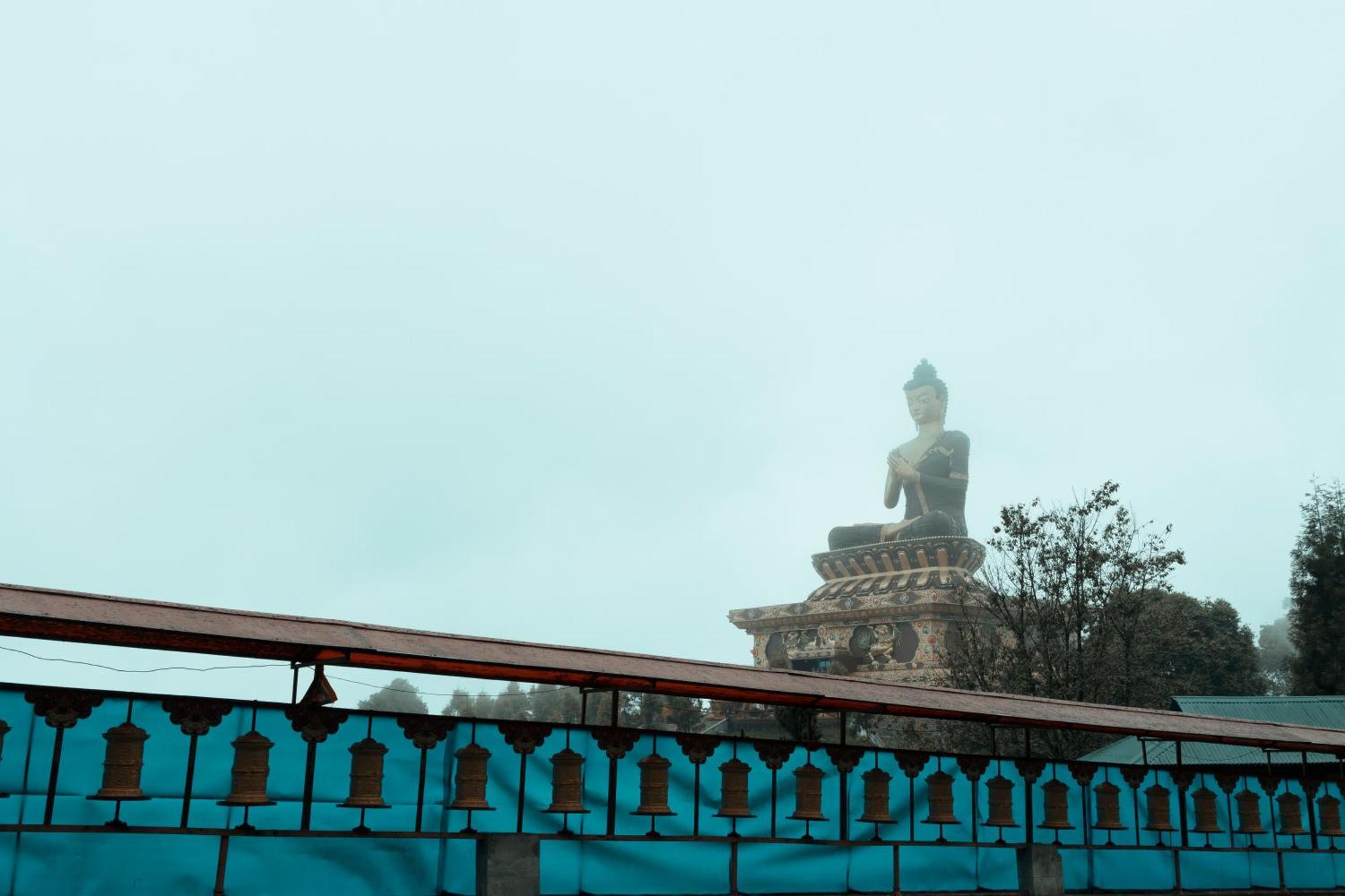 Buddha Retreat Ravangla Bagian luar foto